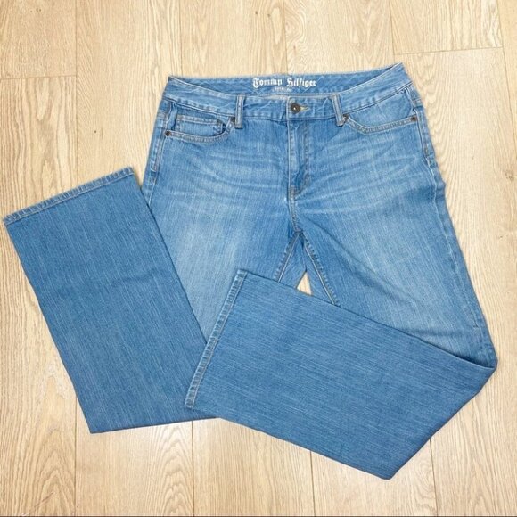 Tommy Hilfiger Boyfriend Mid Rise Bootcut Size  8 - Picture 2 of 8